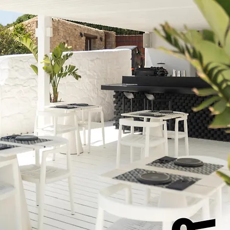 Hotiday Mykonos North Coast 酒店 5*